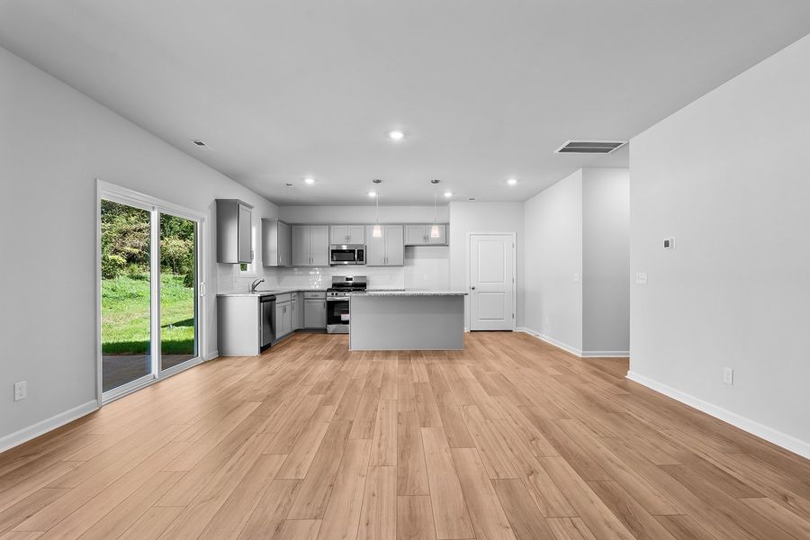 Image 42 of a home in Hanes Lake. Image 42 of a home in Hanes Lake.