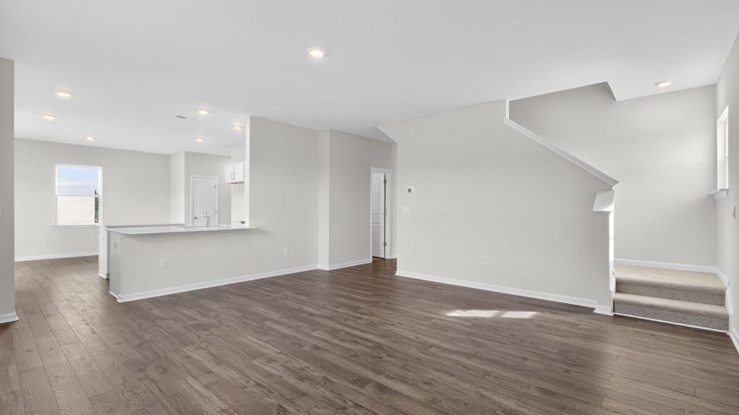 Spacious, unfurnished interior of a new home in Mason Ridge, Spring Lake (Image 16).