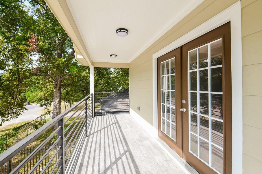 Café de mañana, comida rápida o tarea—esta isla simplifica tu día. Café de mañana, comida rápida o tarea—esta isla simplifica tu día.