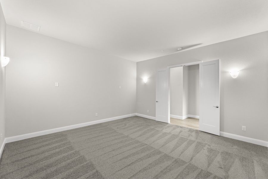 Representative unfurnished interior of a home built from the Carlow by Windsor Homes in Ridge Pointe Estates, McLendon-Chisholm (Image 20).