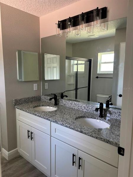 Furnished interior view inside a new home in , Dunnellon (Image 7).