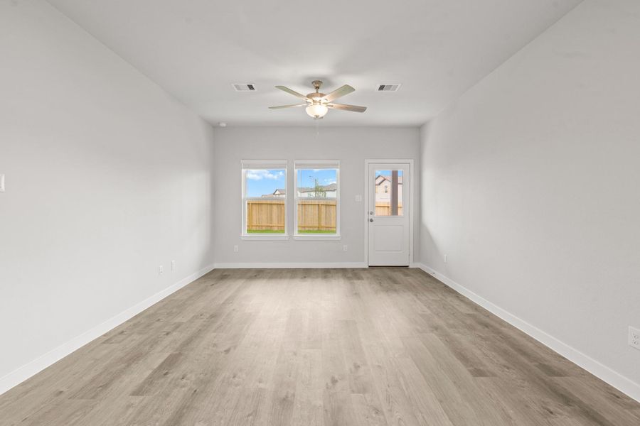 Spacious, unfurnished interior of a new home in Laurel Farms, Brookshire (Image 17). Spacious, unfurnished interior of a new home in Laurel Farms, Brookshire (Image 17).