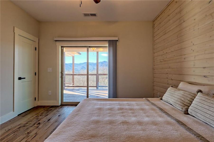 Image 51 of a home in .