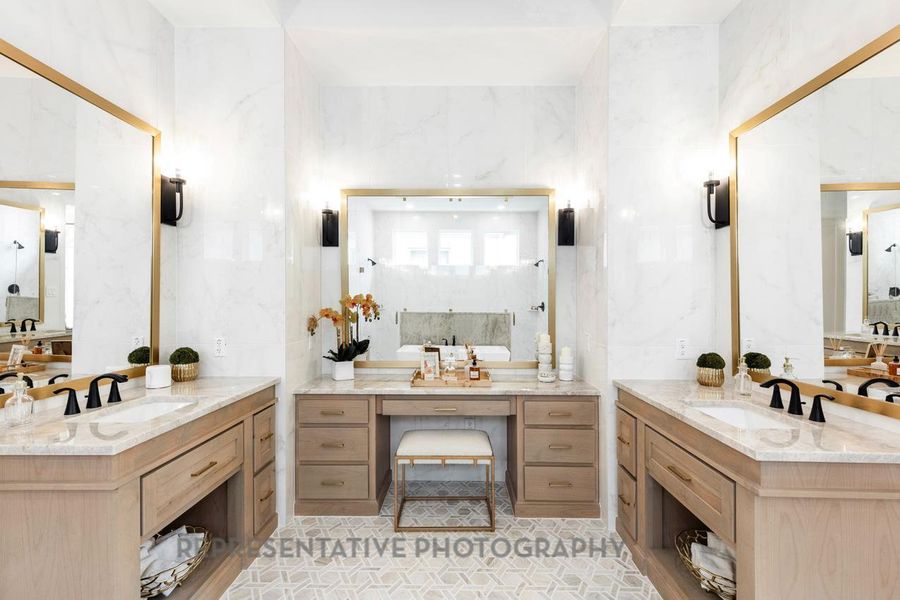 Full bathroom with two vanities and a shower Full bathroom with two vanities and a shower