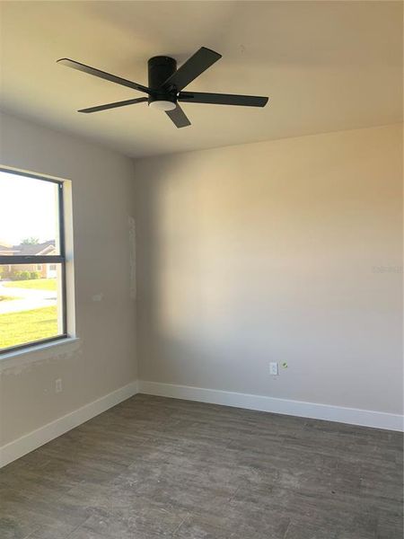 Spacious, unfurnished interior of a new home in , Port Charlotte (Image 17).