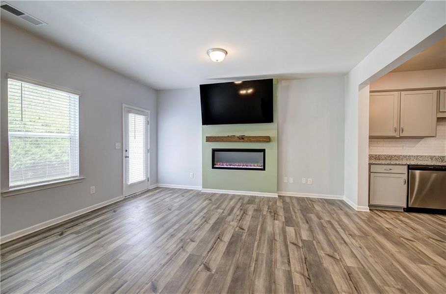 Spacious, unfurnished interior of a new home in , Cartersville (Image 14). Spacious, unfurnished interior of a new home in , Cartersville (Image 14).