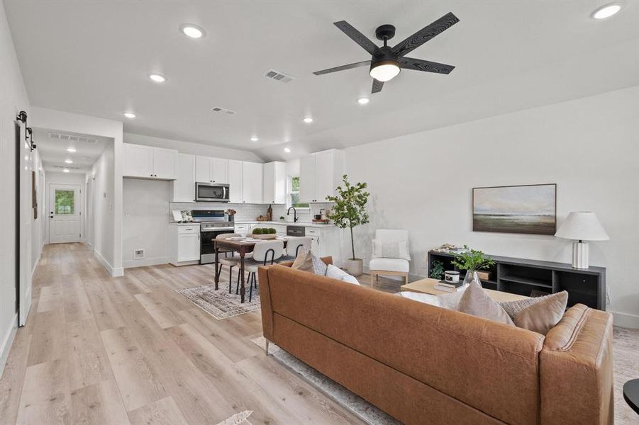 Furnished interior view inside a new home in , Wolfe City (Image 11). Furnished interior view inside a new home in , Wolfe City (Image 11).
