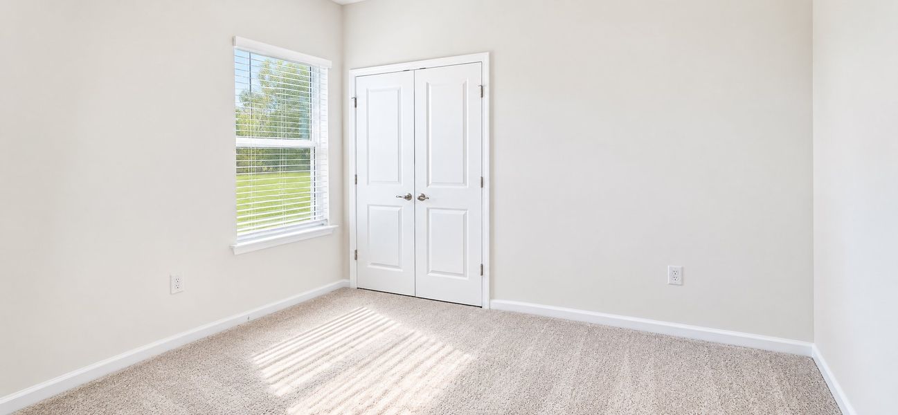 Spacious, unfurnished interior of a new home in Marion Oaks, Ocala (Image 19). Spacious, unfurnished interior of a new home in Marion Oaks, Ocala (Image 19).