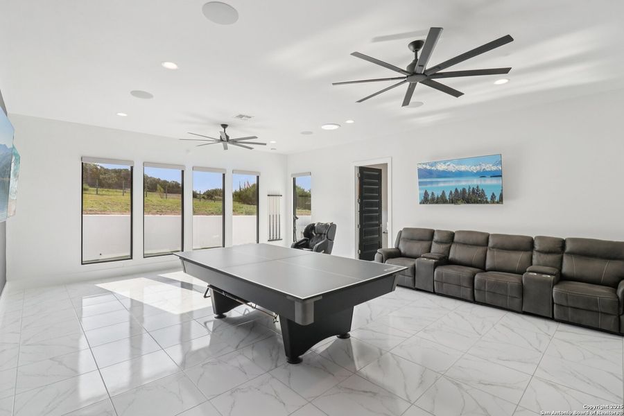 Furnished interior view inside a new home in , San Antonio (Image 44). Furnished interior view inside a new home in , San Antonio (Image 44).