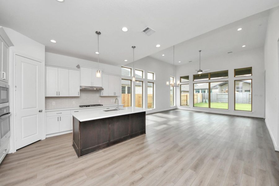 Image 47 of a home in Marvida.