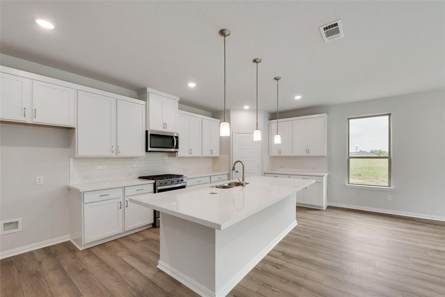 Furnished interior view inside a new home in Creekside of Crowley, Crowley (Image 8). Furnished interior view inside a new home in Creekside of Crowley, Crowley (Image 8).