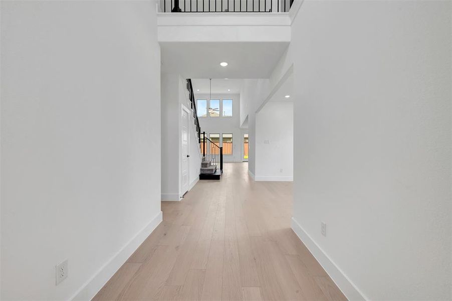 Spacious, unfurnished interior of a new home in Lily Creek at Sutton Fields, Aubrey (Image 23). Spacious, unfurnished interior of a new home in Lily Creek at Sutton Fields, Aubrey (Image 23).