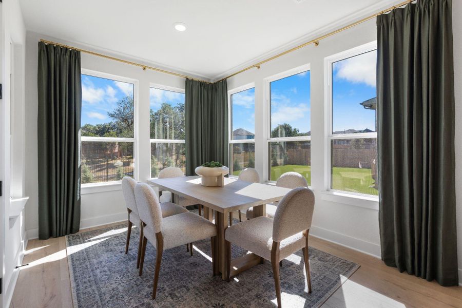 Casual Dining off of Kitchen