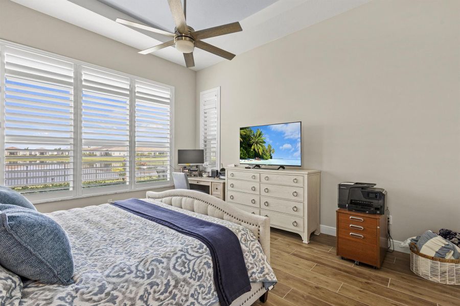 Furnished interior view inside a new home in , Port St. Lucie (Image 6).