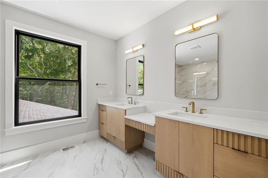 Furnished interior view inside a new home in , Roswell (Image 47).
