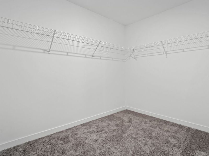 Spacious, unfurnished interior of a new home in Calista Farms, White House (Image 24).