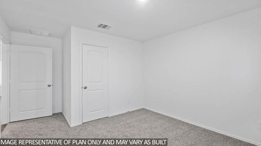 Spacious, unfurnished interior of a new home in River Ranch Meadows, Dayton (Image 13).