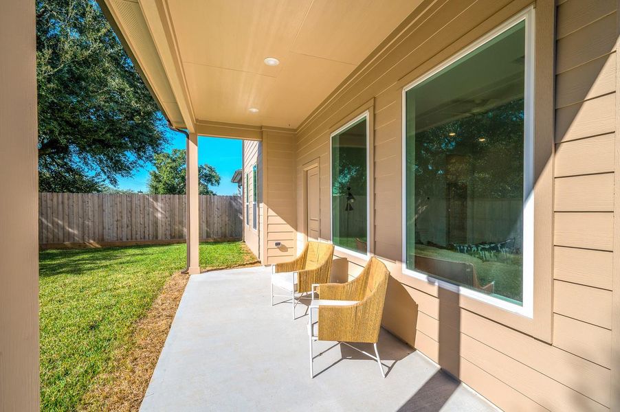 Exterior details and patio area of a home in , Missouri City (Image 25).