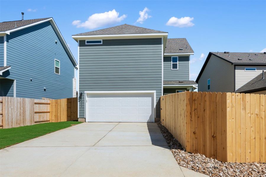 Representative images and renderings are for illustrative purposes. Actual structural options and design finishes of home may vary. Representative images and renderings are for illustrative purposes. Actual structural options and design finishes of home may vary.
