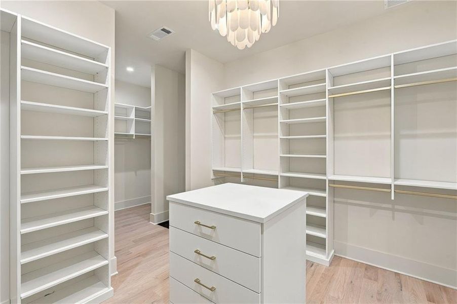 Furnished interior view inside a new home in , Alpharetta (Image 7).