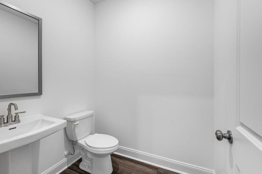 Furnished interior view inside a new home in Oakmead, Buford (Image 7).