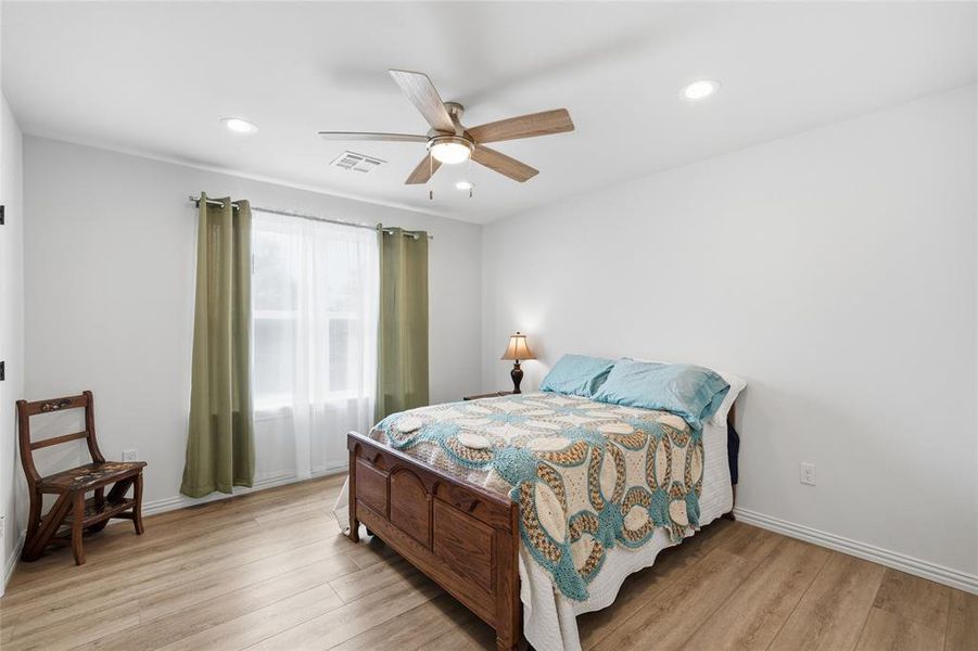 Furnished interior view inside a new home in , Waco (Image 14). Furnished interior view inside a new home in , Waco (Image 14).