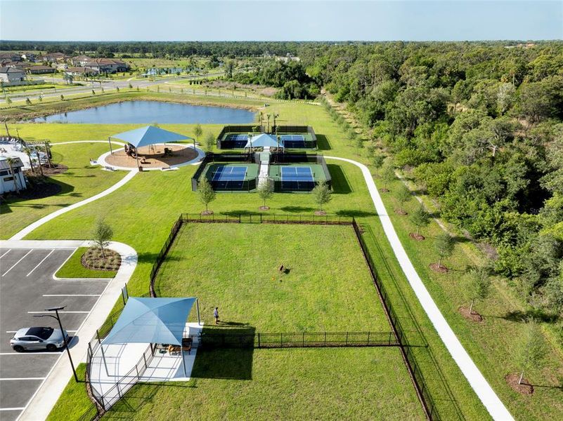 Community amenities in Crosswind Ranch, Parrish (Image 21). Community amenities in Crosswind Ranch, Parrish (Image 21).