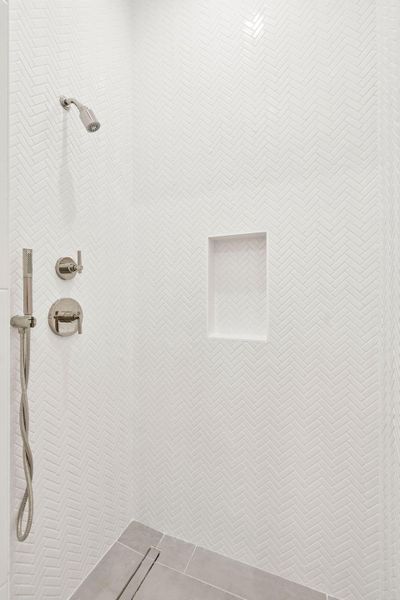 Close-up of interior finishes inside a home in , Charleston (Image 21).