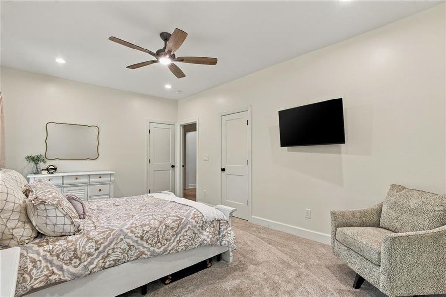 Furnished interior view inside a new home in , Auburn (Image 10).