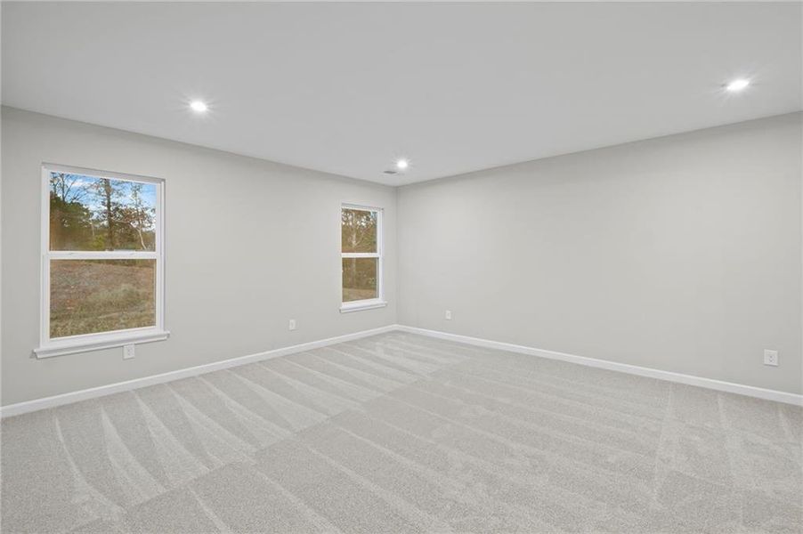Spacious, unfurnished interior of a new home in Pickens Bluff, Hiram (Image 29).