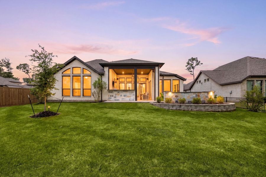 Exterior details and patio area of a home in The Highlands, Porter (Image 30).