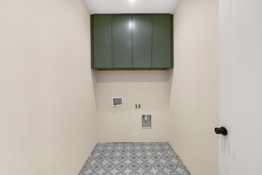 Spacious, unfurnished interior of a new home in , Atlanta (Image 33).