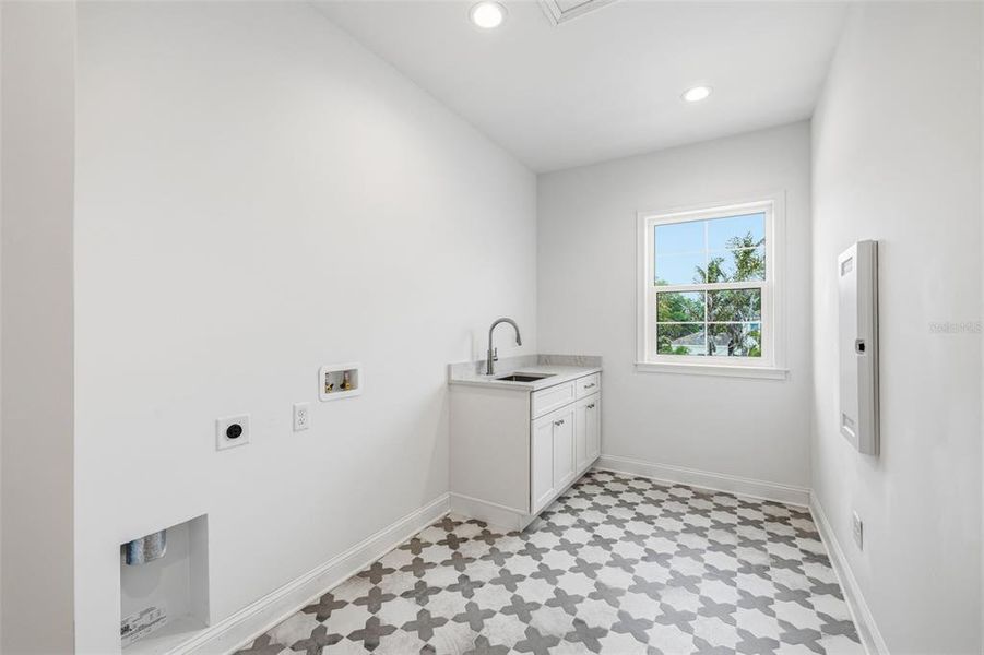 Image 33 of a home in .