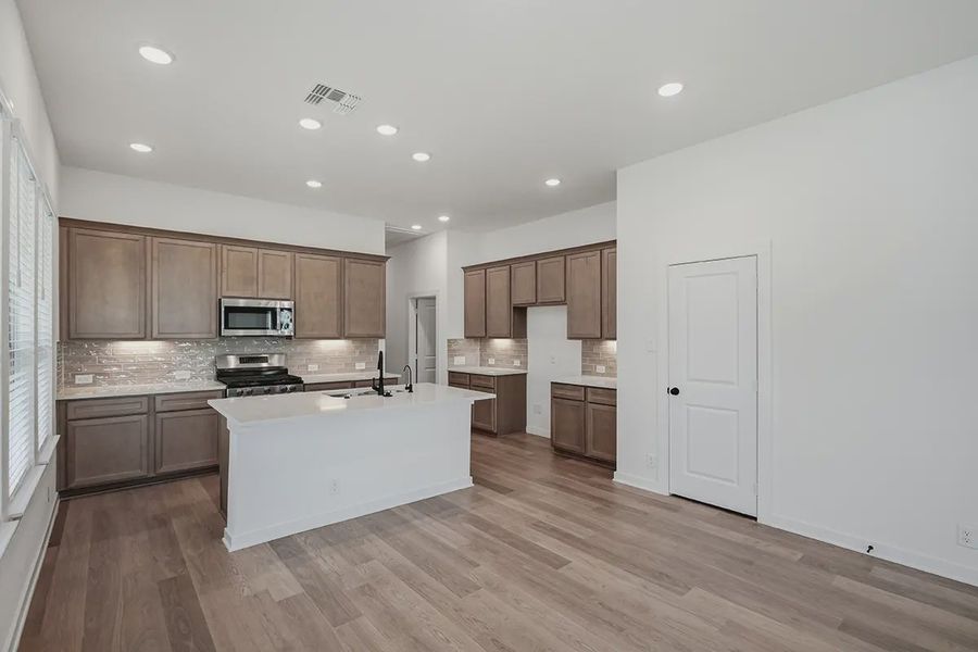 Furnished interior view inside a new home in The Crossvine, Schertz (Image 5).