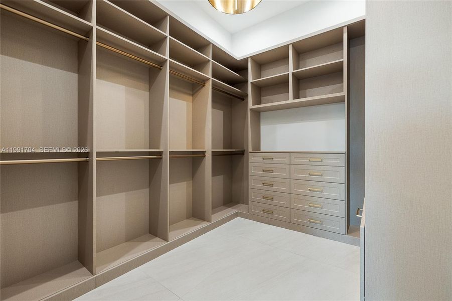 Image 30 of a home in .