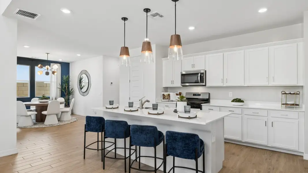 Furnished interior view inside a new home in El Cidro, Goodyear (Image 10).
