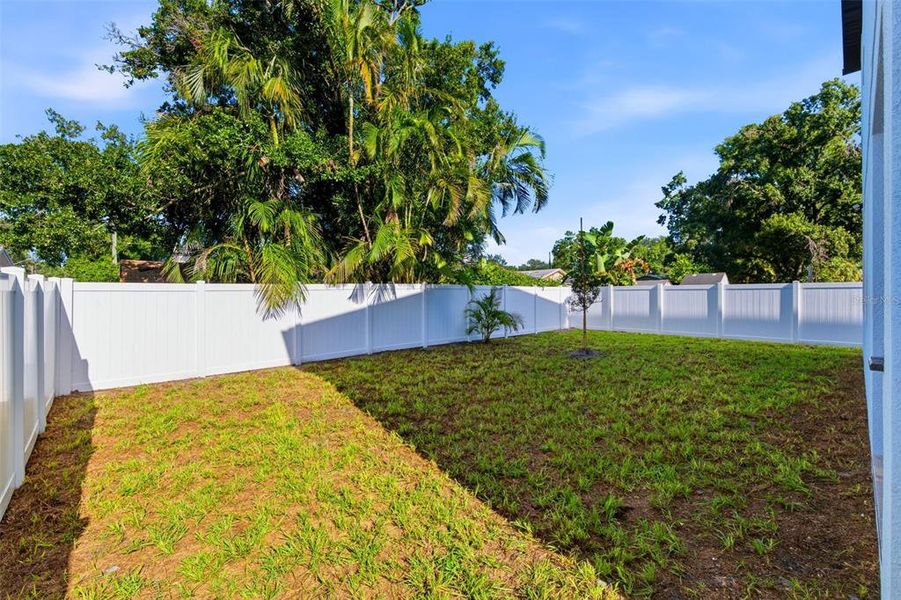 Exterior details and patio area of a home in , Tampa (Image 31).