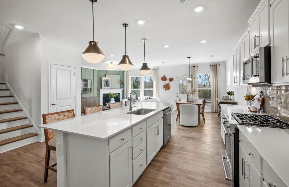 Representative furnished interior of a home built from the Marshall by Pulte Homes in The Retreat at Carolina Ridge, Harrisburg (Image 29).