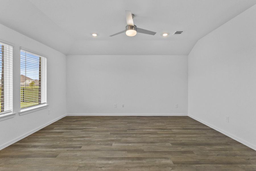 Spacious, unfurnished interior of a new home in , Dayton (Image 26). Spacious, unfurnished interior of a new home in , Dayton (Image 26).