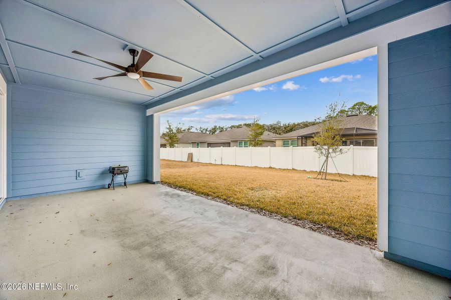 Exterior details and patio area of a home in Wingate Landing, Jacksonville (Image 30).