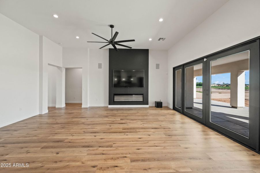 22123 W Harwell Rd Buckeye AZ 85326-39 22123 W Harwell Rd Buckeye AZ 85326-39