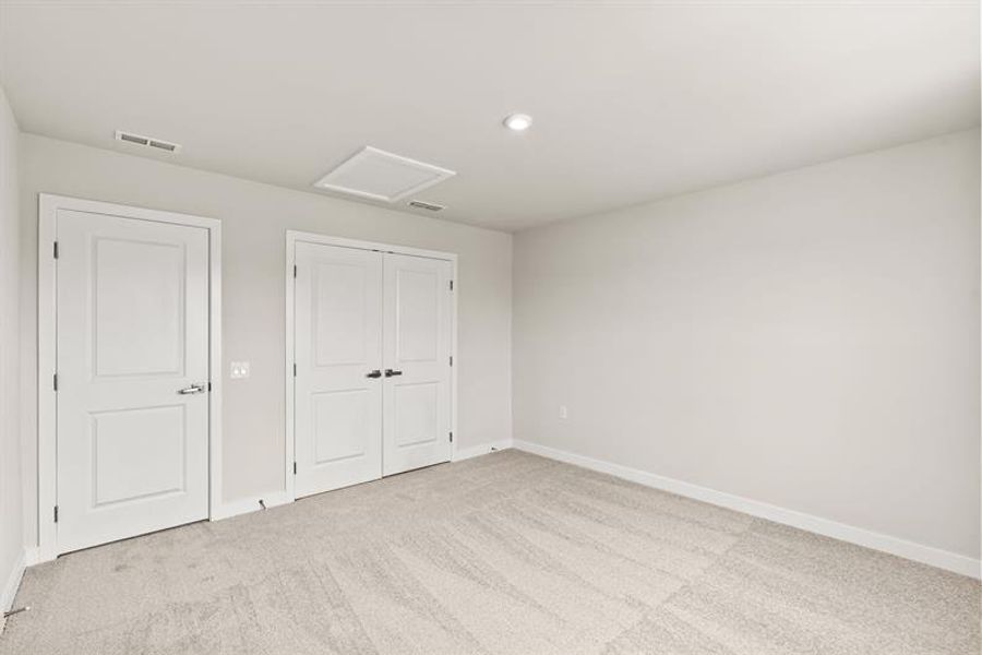 Spacious, unfurnished interior of a new home in Lakes at Riverbend Townhomes, Navassa (Image 21).