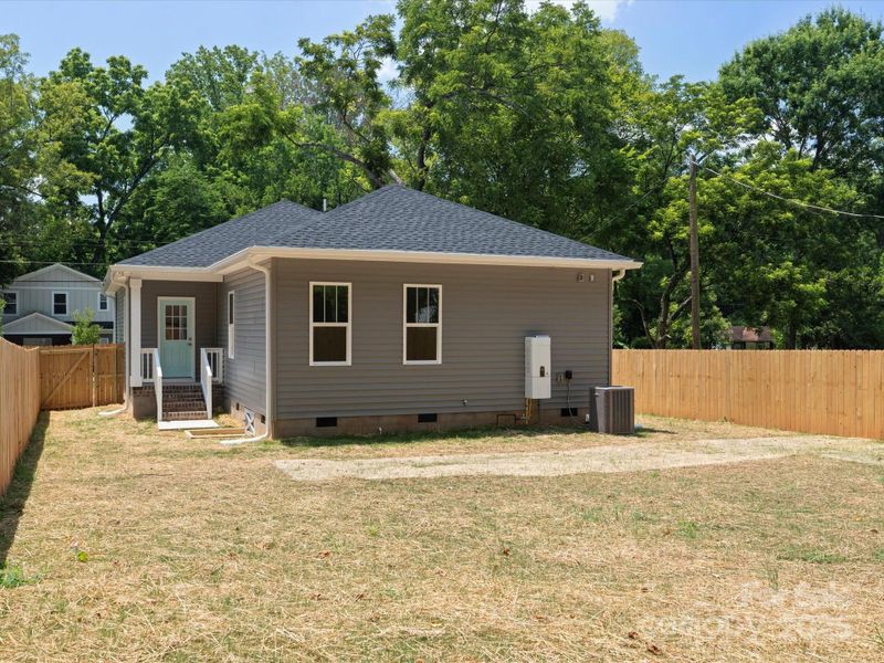 Front exterior of a new home in , Charlotte, NC, highlighting curb appeal (Image 25).