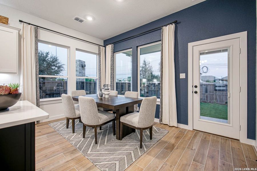 Furnished interior view inside a new home in Meyer Ranch, New Braunfels (Image 7).