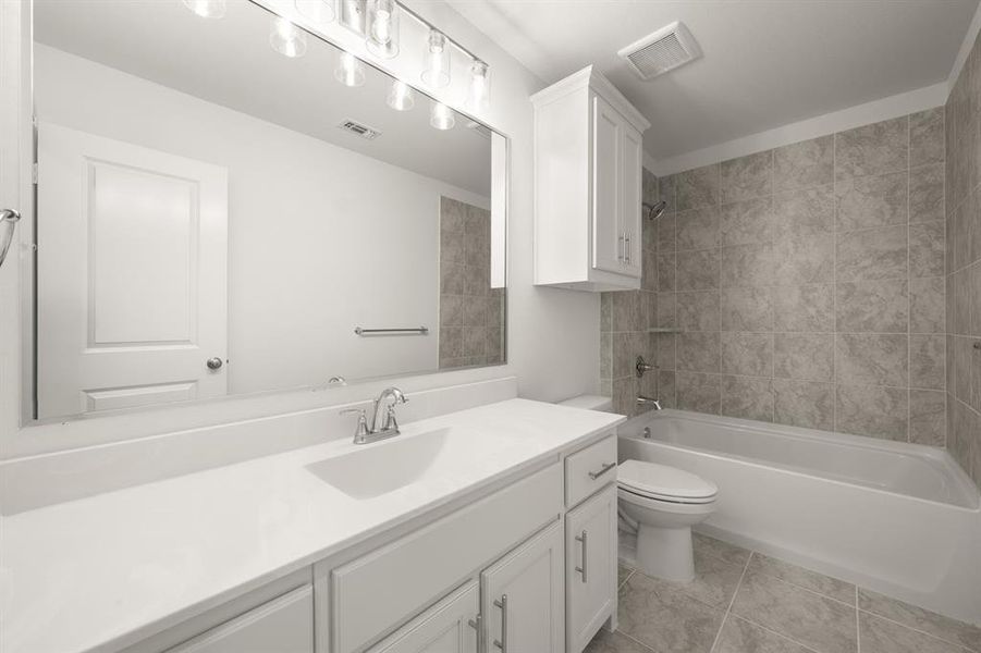 109 Golden Jackal- bathroom-1