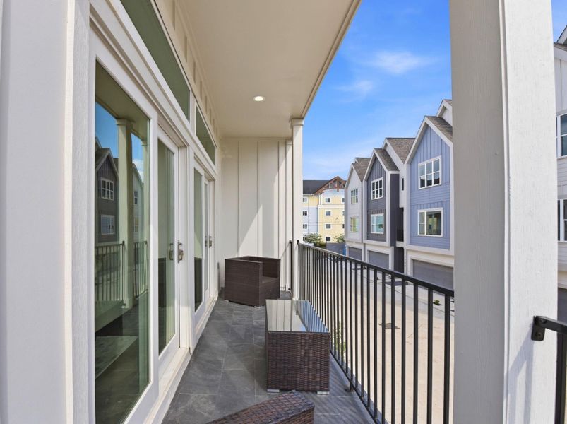 Exterior details and patio area of a home in , Houston (Image 30).