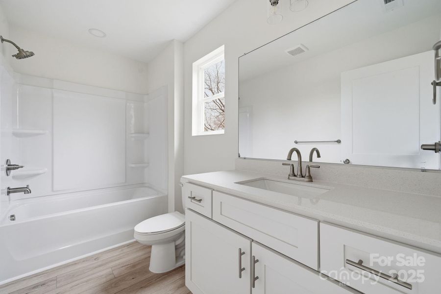 2nd Full Bathroom