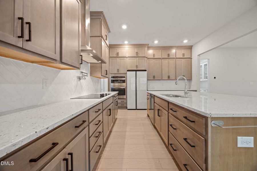 28-web-or-mls-IMG_1973 28-web-or-mls-IMG_1973