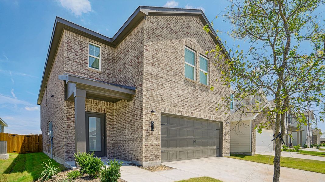 Image 34 representing the Pioneer by Starlight Homes in Coyote Meadows, Anna, TX. Image 34 representing the Pioneer by Starlight Homes in Coyote Meadows, Anna, TX.