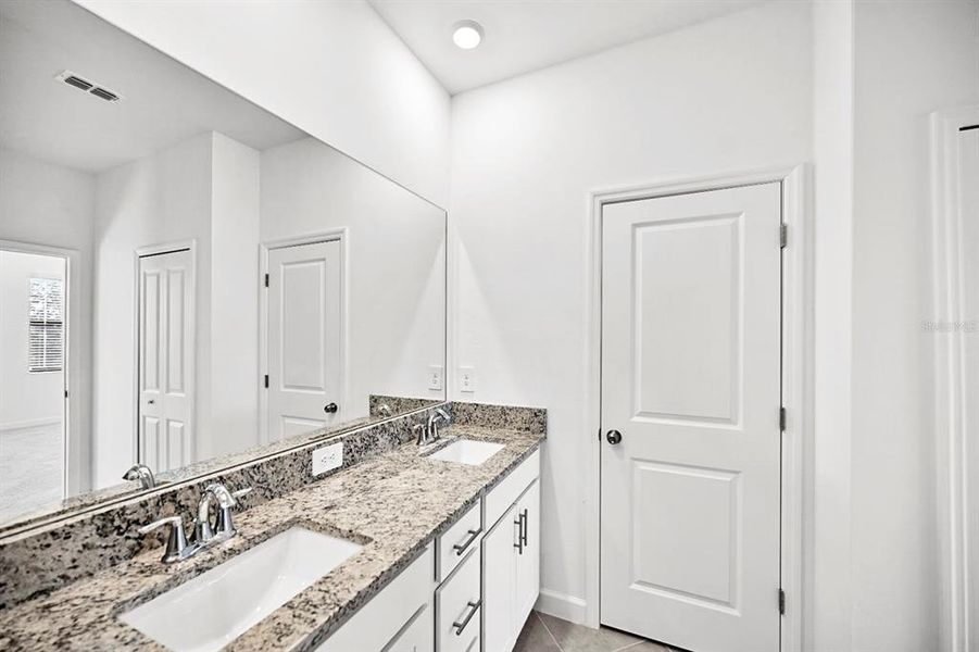Furnished interior view inside a new home in , Lakewood Ranch (Image 18).